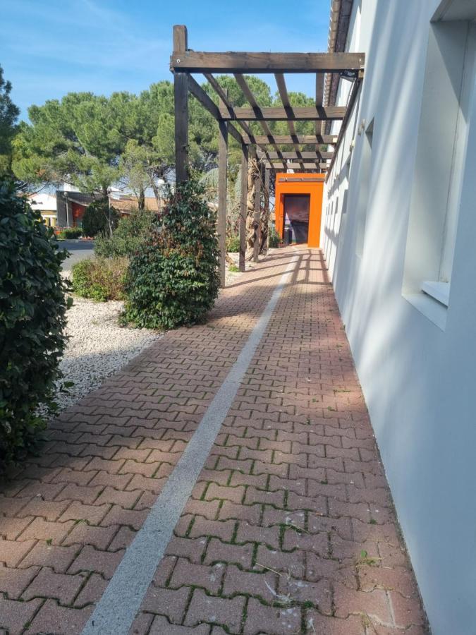 Ace Hotel Travel Fabregues - A9 Montpellier Sud Екстериор снимка